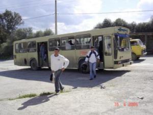 حافلات النقل بتيارت بعيدة عن المستوى المطلوب                                    ما تزال في الخدمة رغم أنها منتهية الصلاحية..