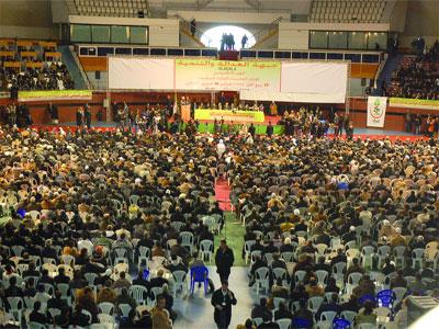 Les partis politiques s'animent à la veille des législatives                                    Un week-end chargé en meetings et en rassemblements