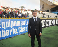 Vie des clubs/ MCA : tout pour satisfaire Eddir Loungar                                    Cinéma et à plat-ventrisme au Mouloudia !