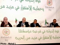 « Le changement est inévitable »                                    Mohamed Saïd, hier, lors d'un meeting à Alger