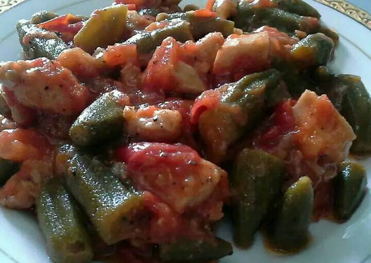 حوسة بامية مع الدجاج