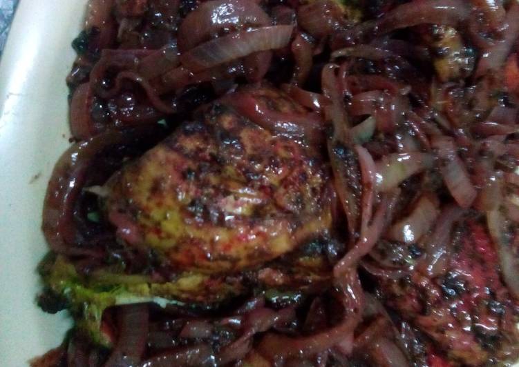 دجاج بالبصل والسماق