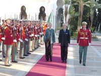 La secrétaire d'Etat US en visite mardi à Alger                                    Hillary Clinton chez Bouteflika pour parler du Mali