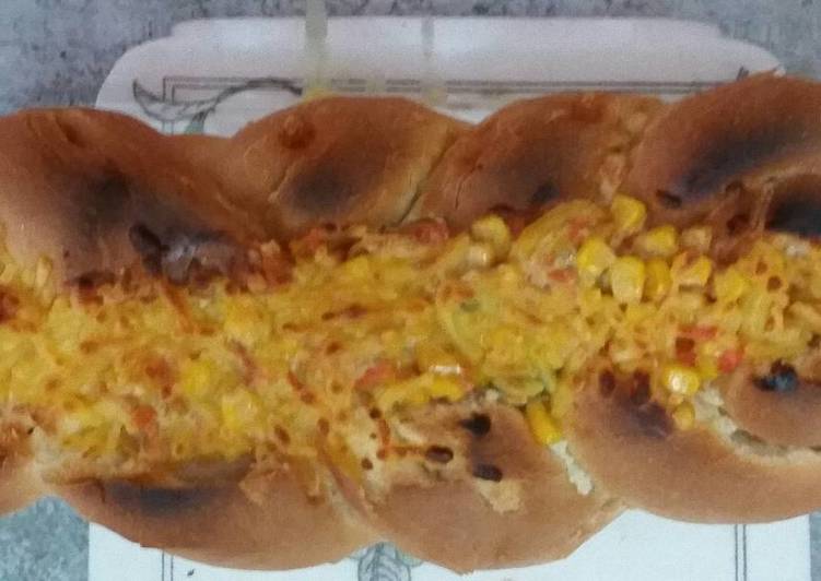 البريوش بالدجاج والذره والكريمه