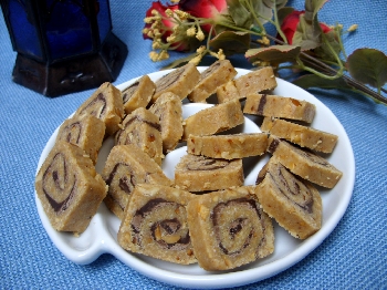 Gâteau roulé aux cacahuètes