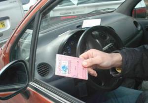 سحب 135 رخصة سياقة بالأغواط