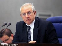 Le président de l'APN, M. Ziari, ne se présentera pas