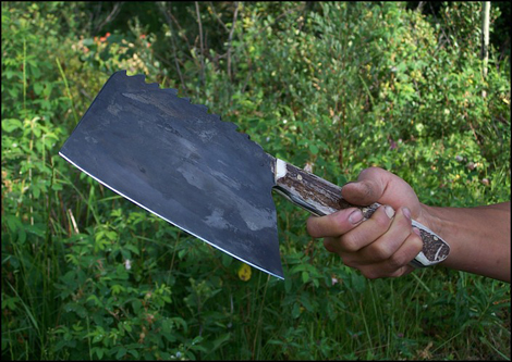 وهران: يترصده بعد صلاة العيد ويضربه ب