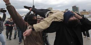 Syrie: opérations sécuritaires à travers le pays, Homs violemment bombardée