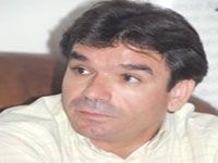 'Même à Hollywood, il est impossible de réaliser 150 films en une année !'                                    Bachir Derraïs répond à Khalida Toumi