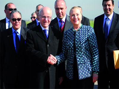 Priorité à l'éradication du terrorisme au Sahel                                    Hillary Clinton attendue à Alger