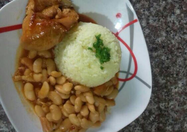 فاصوليا بيضا مع دجاج و رز