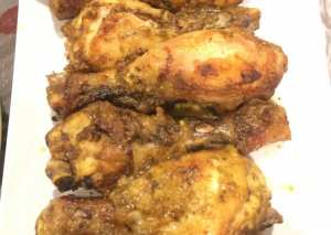 سيقان الدجاج المحمرة