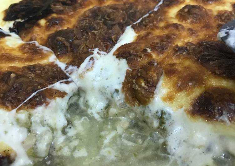 صينية الدجاج بالقشطة