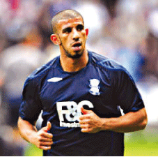 عامر بوعزة بألوان ميلوال الانجليزي إلى غاية 2013