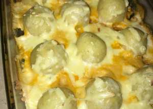 كرات البطاطس بالدجاج والجبنه