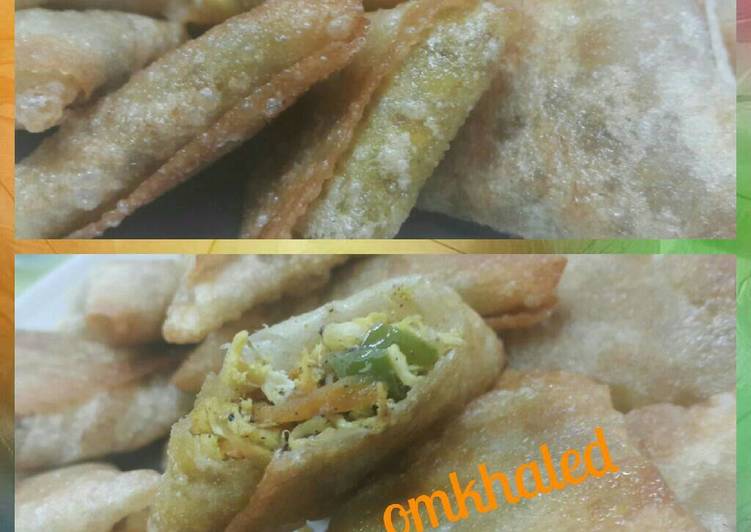 سمبوسك بحشوة الدجاج