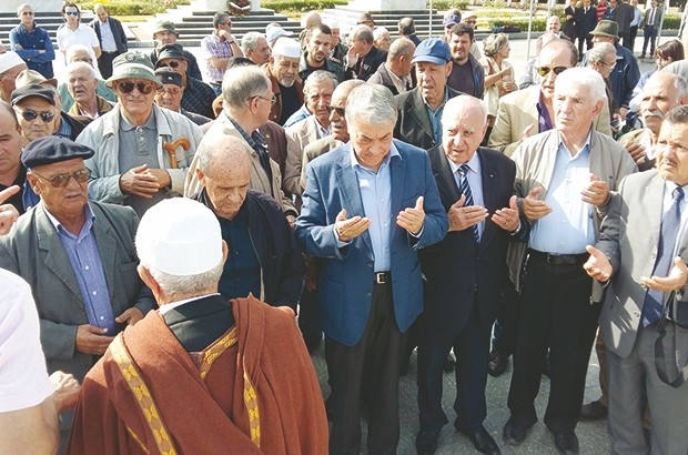 Algérie - ASSASSINÉ LE 18 OCTOBRE 1970 À FRANCFORT EN ALLEMAGNE Krim Belkacem: l’homme qui dérange toujours le système