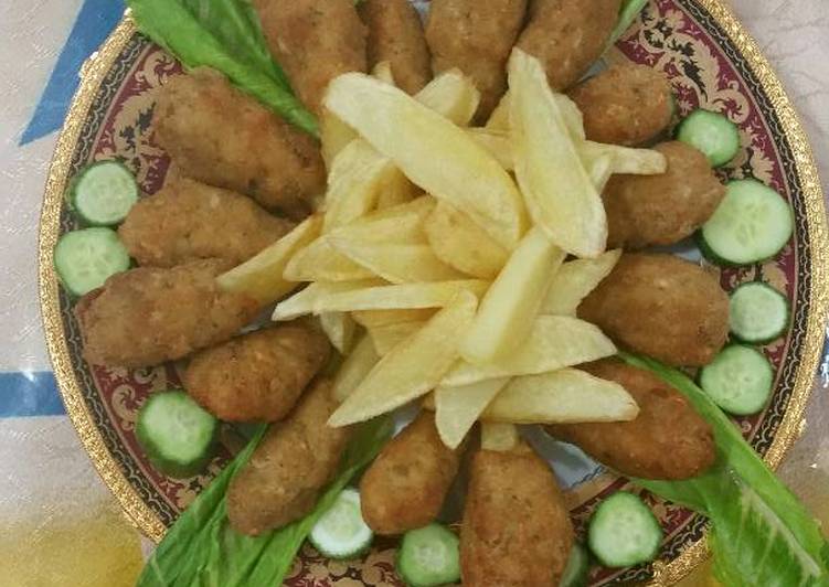 افخاذ الدجاج الكذابه