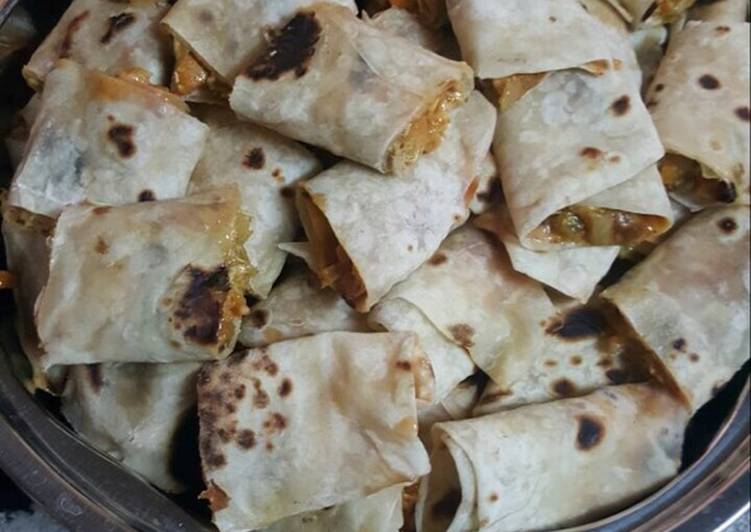 ساندويش دجاج عربي