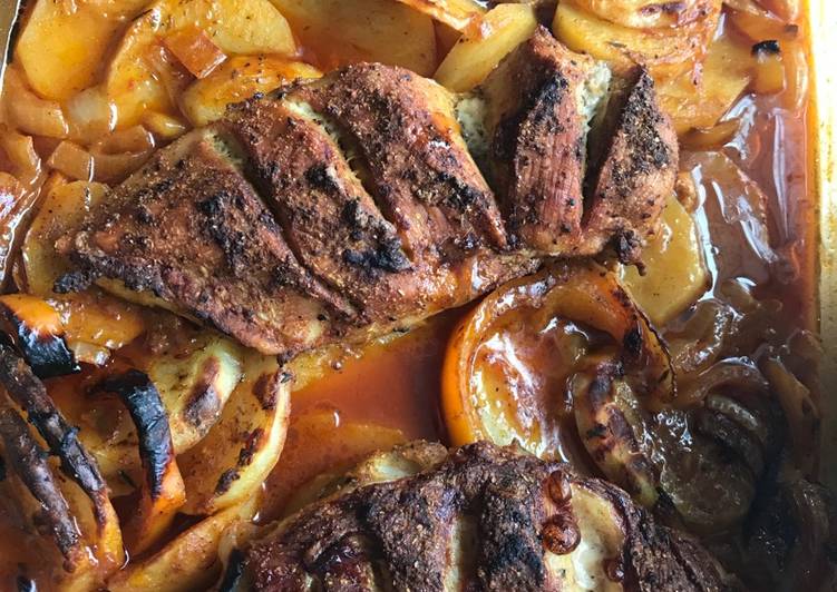 فروج مع الخضار بالفرن