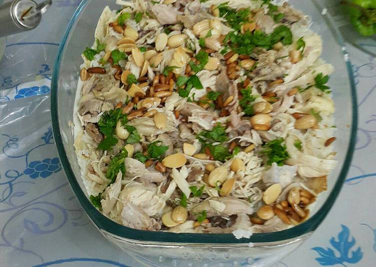 فتة الدجاج من سوريه