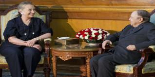 Mali: Clinton a pressé Alger de soutenir une éventuelle action militaire