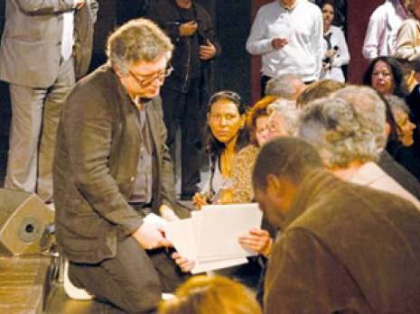 «La liberté de la presse est-elle une arme '»                                    Les médias, un contre-pouvoir