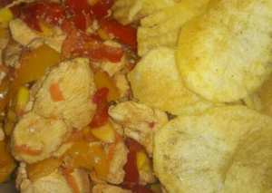 فاهيتا الدجاج مع البطاطا المقرمشه