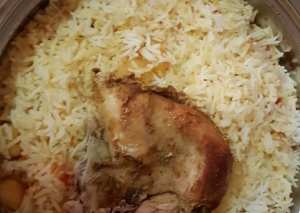 عيش مع الدجاج