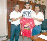 عوامري ثاني المستقدمين في أولمبي الشلف                                    عكوش ومصفار لتغطية رحيل سوداني