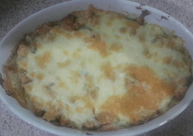 بطاطس بالدجاج والجبن