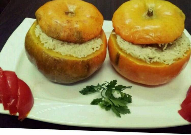 رز مبهر و دجاج بالقرع
