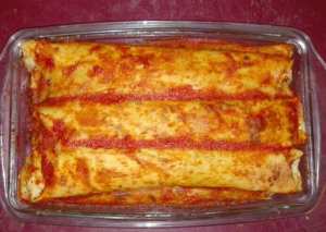 كريب بالفراخ والصلصة الحمراء. 🍽