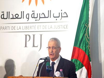 «Il faut un front international pour criminaliser le colonialisme»                                    MOHAMED SAID DU PLJ AU FORUM DE RADIO TIZI OUZOU
