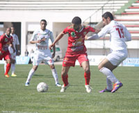 Ligue 1 : MCEE 1 - JSMB 2
                                    Béjaïa prend la 2e place' provisoirement