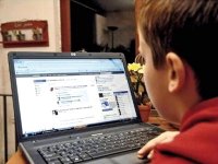 Quel contrôle parental '                                    Les jeunes et les réseaux sociaux