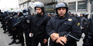 Tunisie: état d'urgence prolongé jusqu'à fin avril 2012