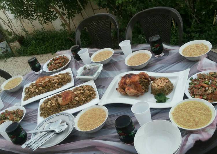 دجاج محشي بالفريكة