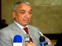 Benhamadi appelle à la création d'une société mixte pour la 