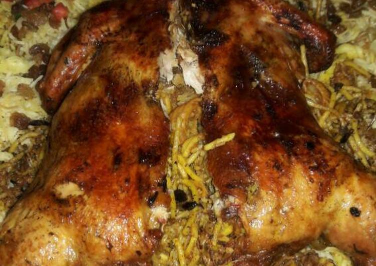 دجاجه مشويه محشيه