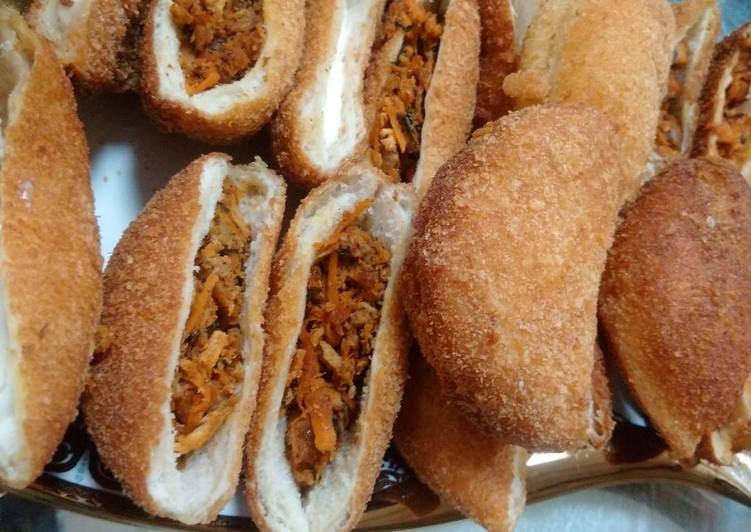 قوارب التوست بالدجاج