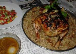 دجاج محشي مع فريكة و رز