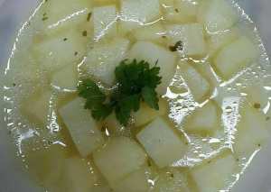 إيدام البطاطا بمرق الدجاج