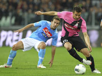 A l'étranger                                    Serie A - 30e journée / La Juve met la pression sur Milan