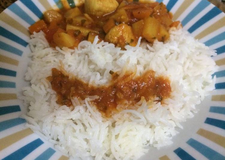 رز مع دجاج بالخضار