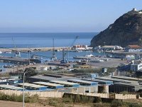 Le port exclusivement destiné au trafic de marchandises et au transport de voyageurs                                    Ghazaouet en 2015