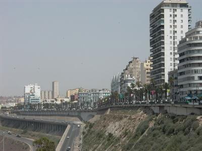 Ce n'est pas encore le temps des artistes                                    Modernisation de la ville d'Oran