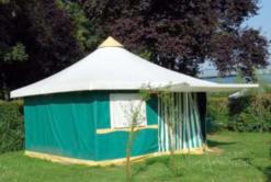 مشاريع لإنشاء مخيمات عائلية وقرى سياحية بشواطئ سكيكدة                                    في ظل تراجع رهيب لحركة الاصطياف