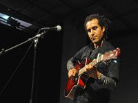 Une vision expérimentale                                    CONCERT-PROJECTION D'AMAR AMRANI À L'ESPACE MILLE ET UNE NEWS